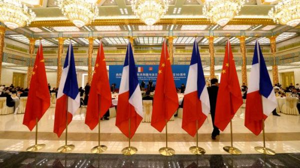 Deux ex-agents secrets français sont soupçonnés de trahison pour le compte de la Chine et ont été présentés à un juge