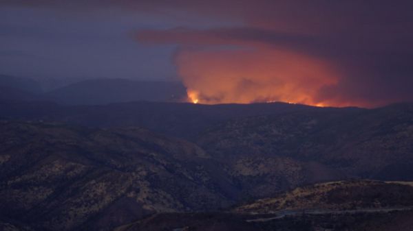 Californie : un incendie menace le parc naturel de Yosemite