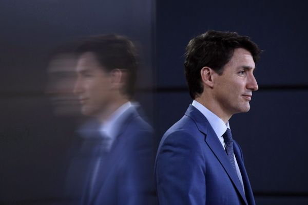 Trudeau rebrasse les cartes du cabinet en prévision des élections