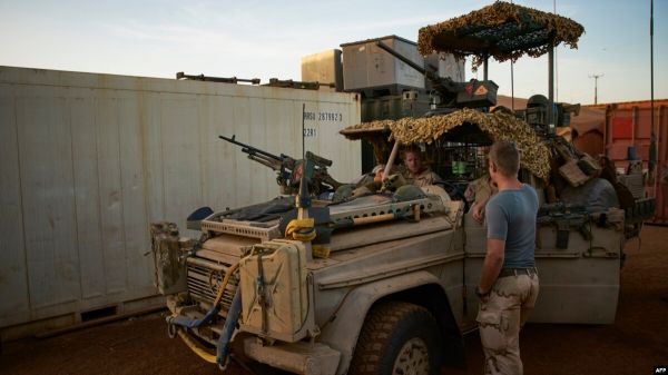 Mali: les hélicoptères canadiens entament leur mission avec l'ONU