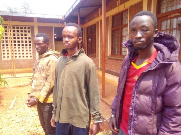 Burundi : TGI de BUJUMBURA – Perpétuité à 30 ans de prison à 3 meurtriers