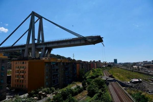 Gênes: un pilier du pont menace de s'effondrer à son tour