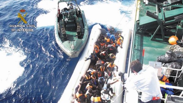 1.200 migrants sauvés en Méditerranée en deux jours