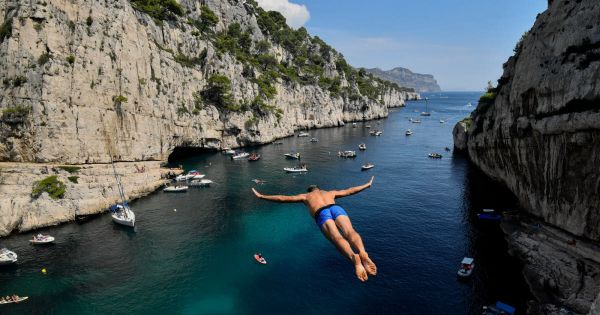 Plongeon : Lionel Franc bat son record avec un saut de falaise à 36 m