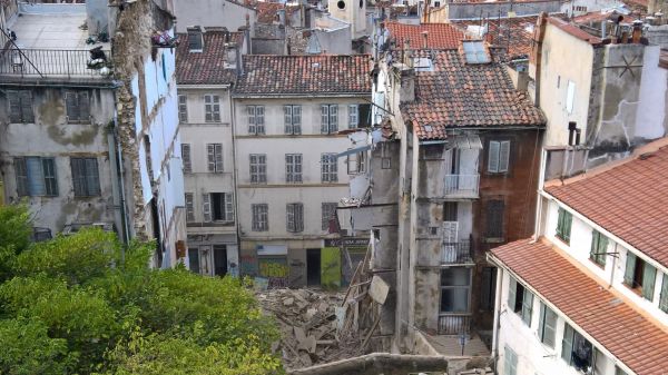 Marseille : la vétusté des bâtiments en question