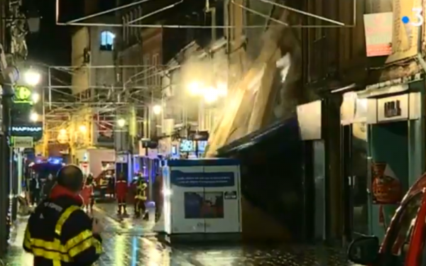 Vidéo. Un immeuble s'effondre dans les Ardennes, deux jours après Marseille