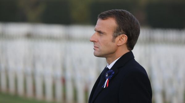 DIRECT. Centenaire du 11-Novembre : Emmanuel Macron est à Notre-Dame-de-Lorette. Regardez l'édition spéciale de franceinfo