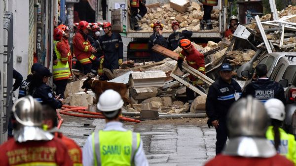EN DIRECT - Immeubles effondrés à Marseille : huit personnes sont mortes, selon le bilan définitif