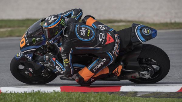 Moto2 : Marini en pole position