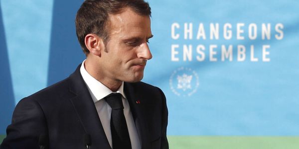 « Gilets jaunes » : Macron va recevoir partenaires sociaux et élus
