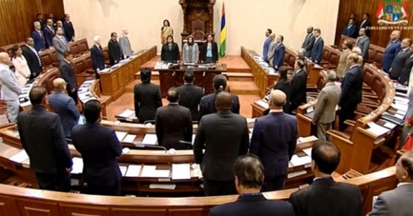 Parlement: suite et fin des débats sur le Declaration of Assets Bill