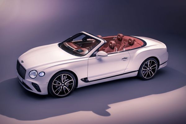 Bentley présente son futur cabriolet GTC 2019