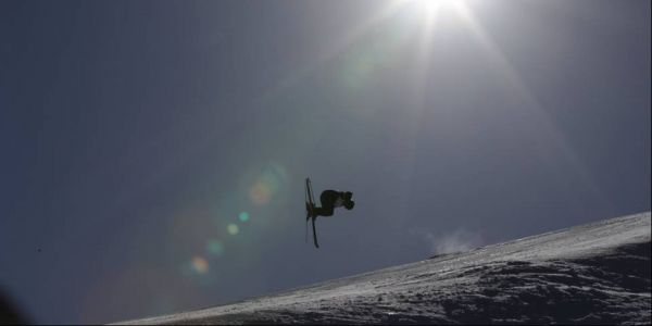 Ski freestyle - CM (F) - Slopestyle : les qualifications féminines de Font-Romeu reportées à vendredi