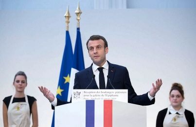 Pour Macron, "beaucoup trop" de Français oublient le "sens de l'effort"