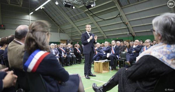 Audiences : BFMTV domine pour le débat marathon d'Emmanuel Macron, CNews battue par LCI et Franceinfo