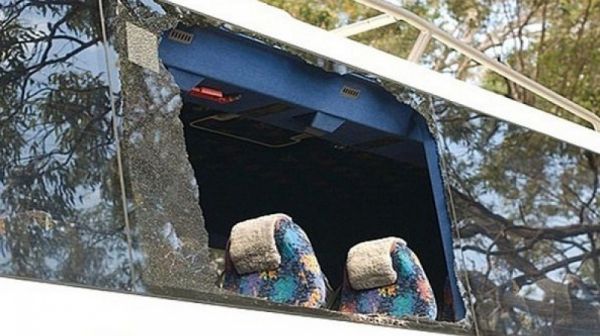 Chebika : des inconnus attaquent un bus de la SNTRI