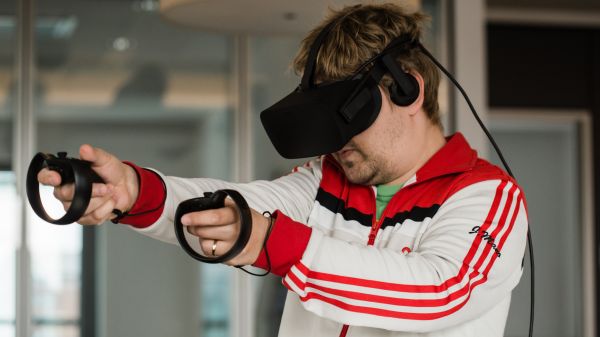Oculus Rift S : VR haute résolution et caméras intégrées