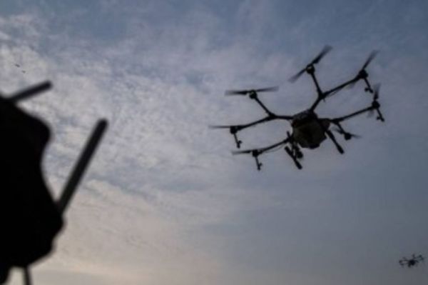 Français arrêté pour avoir fait voler un drone