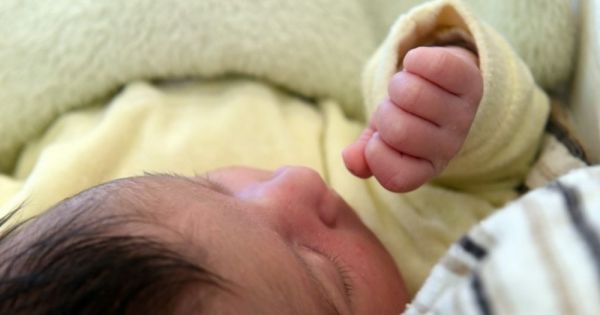 Bébés nés sans bras. Deux comités créés pour analyser les causes et informer