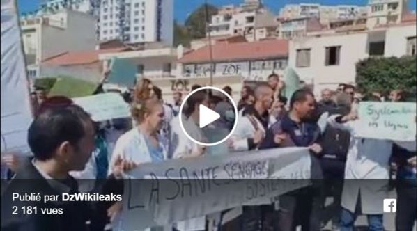 Vidéo : les médecins rejoignent la protestation contre le prolongement du 4e mandat de Bouteflika