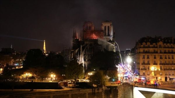 Incendie de Notre-Dame de Paris: la structure «est sauvée» (RFI)