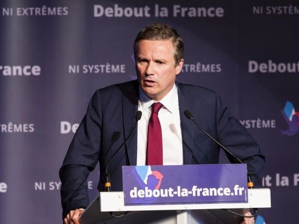 Nicolas Dupont-Aignan : « Il faut donner un coup de boule dans le pouvoir »