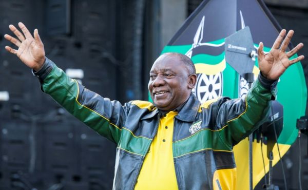 Afrique du Sud : le président Ramaphosa réélu après la victoire de son parti aux législatives