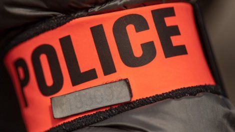Essonne : un policier traîné sur plusieurs mètres par un conducteur en fuite