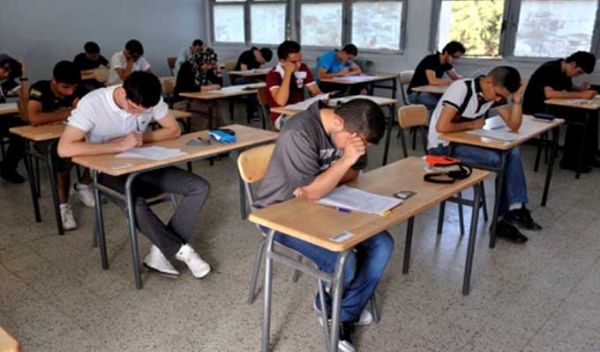 Tunisie – Examen de physique ‘hors programme’ : O. Ouelbani explique