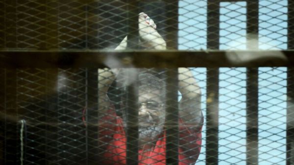 Egypte: Mohamed Morsi, "crise cardiaque" ou "assassinat"?