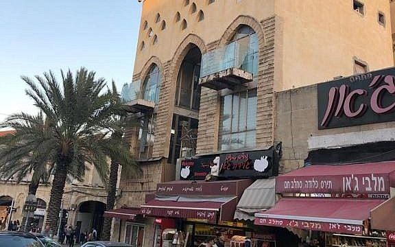 Jaffa: des touristes choqués par un hôtel qui s’avère être un immeuble en ruines