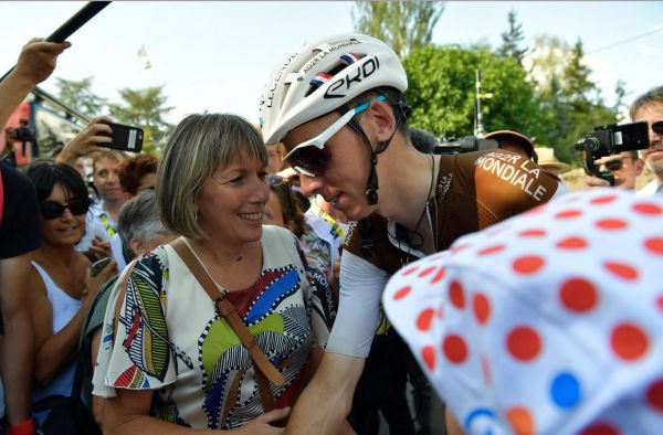 Tour de France 2019 : à Brioude, chez lui, Bardet fend l'armure