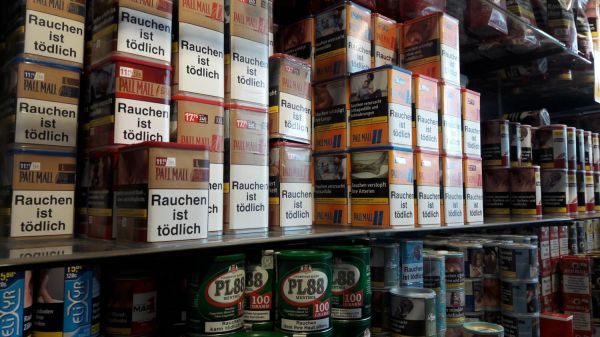 La hausse du prix du tabac n'a pas favorisé l'achat de tabac de contrebande ou l'achat à l'étranger