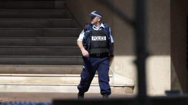Australie : une femme est soupçonnée d'avoir décapité sa mère avant de déposer la tête chez les voisins