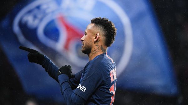 Mercato - PSG : Un salaire XXL offert à Neymar par le Real Madrid ?