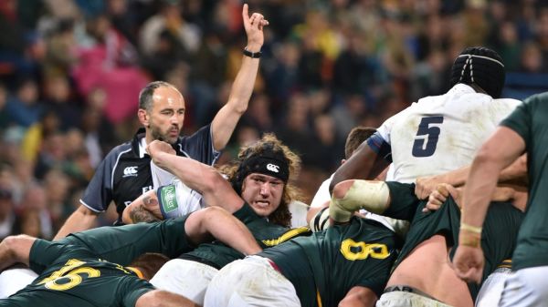 Mondial de rugby : les arbitres devront sanctionner le jeu déloyal pour protéger les joueurs des commotions