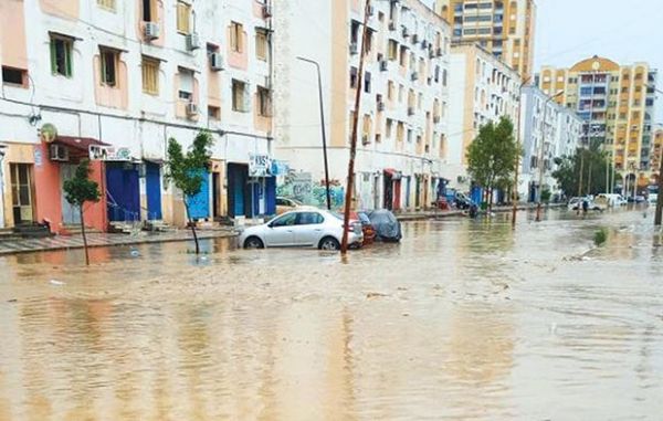INTEMPÉRIES À SKIKDA : Plusieurs quartiers complètement inondés