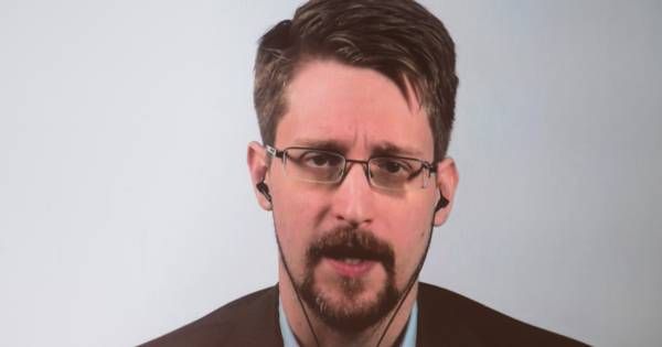 Les États-Unis réclament les recettes du livre d'Edward Snowden