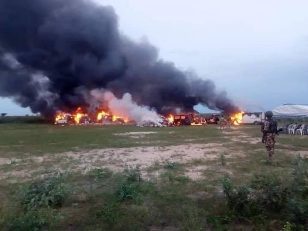 Diffa : une dizaine de véhicules et leurs cargaisons de poissons saisis et brûlés par les services nigérians à Damatru (Nigéria)