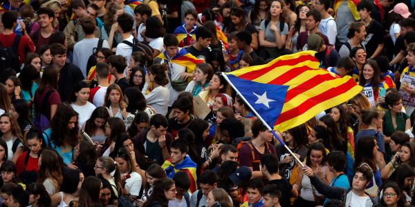 EDITO - "Les manifestations en Catalogne agissent comme un tsunami démocratique"