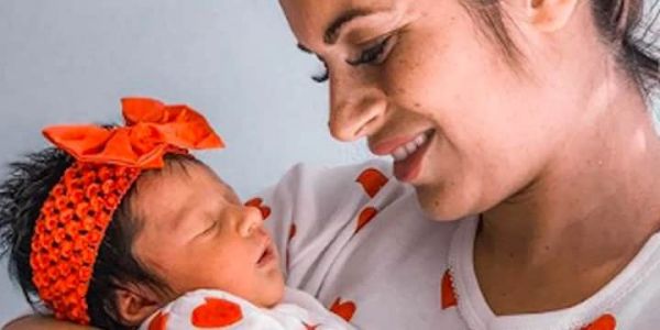 Carla Moreau maman de Ruby: elle dévoile une adorable vidéo de son nouveau né !