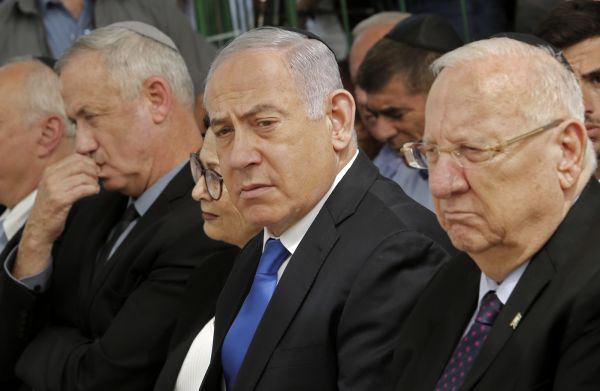 Israël: Netanyahu jette l'éponge, Gantz choisi pour former un gouvernement