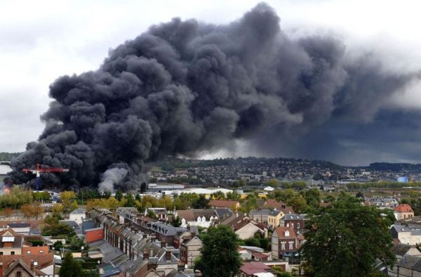 Incendie Lubrizol de Rouen : Normandie Logistique a commis des «infractions pénales»