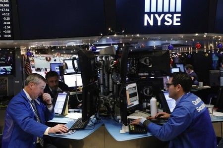Wall Street termine en ordre dispersé en pleine saison des résultats