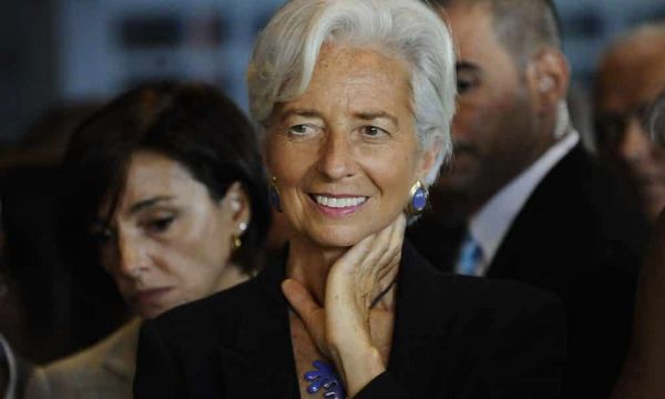 « Christine Lagarde déclare : on sera plus content d'avoir un emploi plutôt que d'avoir une épargne protégée !! » L'édito de Charles SANNAT