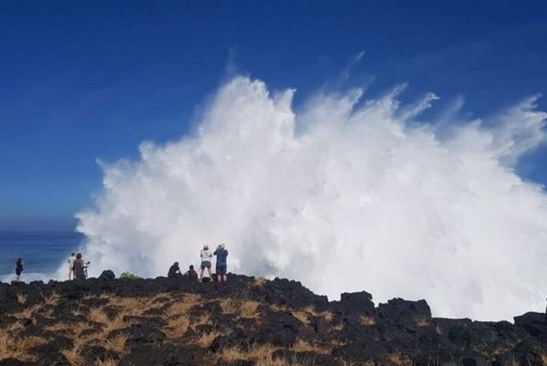 La Réunion : du soleil, de la chaleur et des grosses vagues