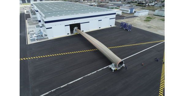 GE Renewable Energy inaugure à Cherbourg son usine de production de pales géantes d'éoliennes
