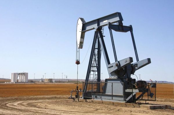 Le pétrole termine la semaine en hausse grâce à un nouvel accord au sein de l'Opep+