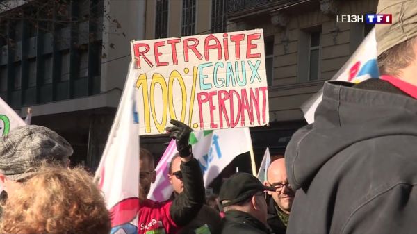 Grève à Marseille : les manifestants réclament le retrait de la réforme des retraites
