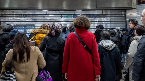 Grève du 11 décembre : TGV, TER, métro, RER... Retrouvez les prévisions de transports pour mercredi